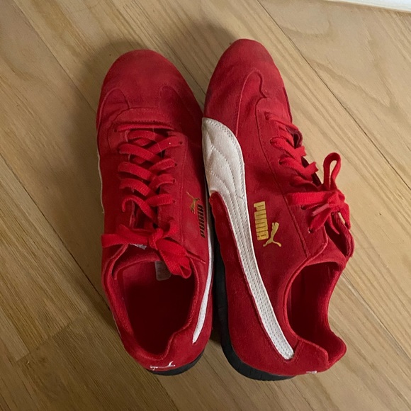 red puma shoes